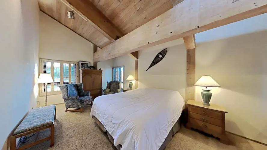 410 4 Bedroom Condo
