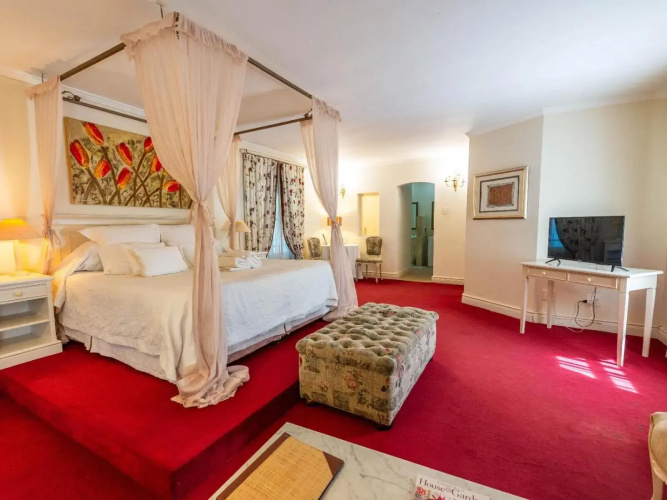 Riebeek Valley Hotel