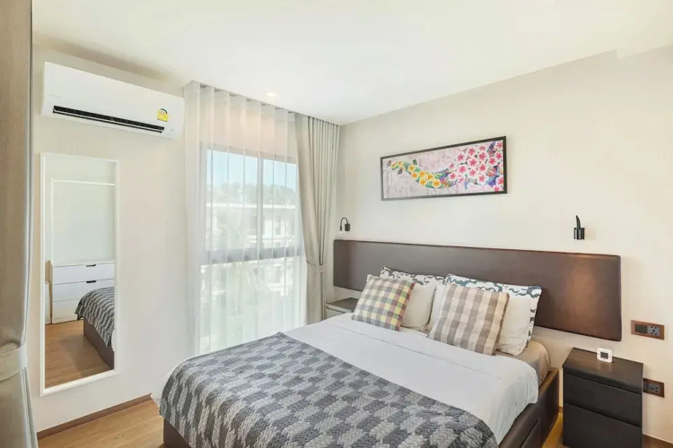 One bedroom Condo in Title V Condo 310