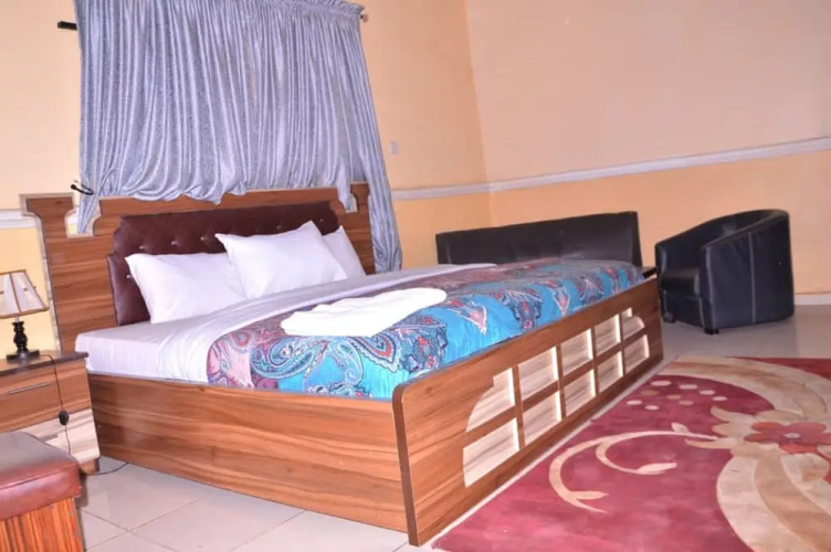 Cozy Suites