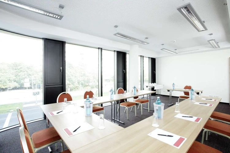 H4 Hotel Berlin Alexanderplatz photo 16