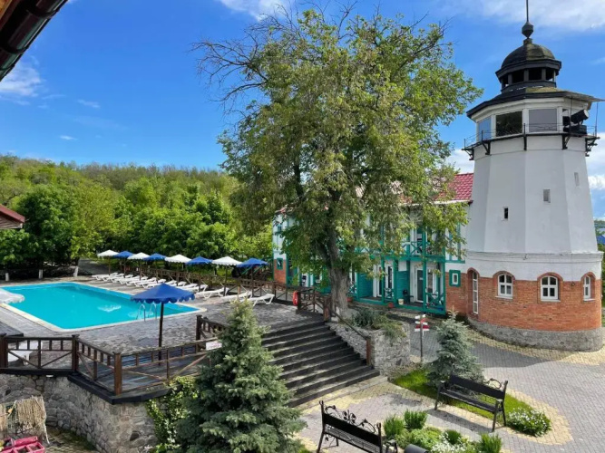 Mayak Resort