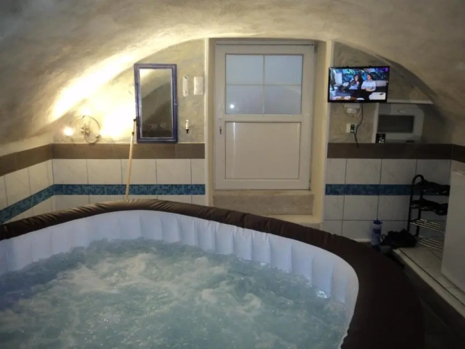 1 Bedroom Cottage
