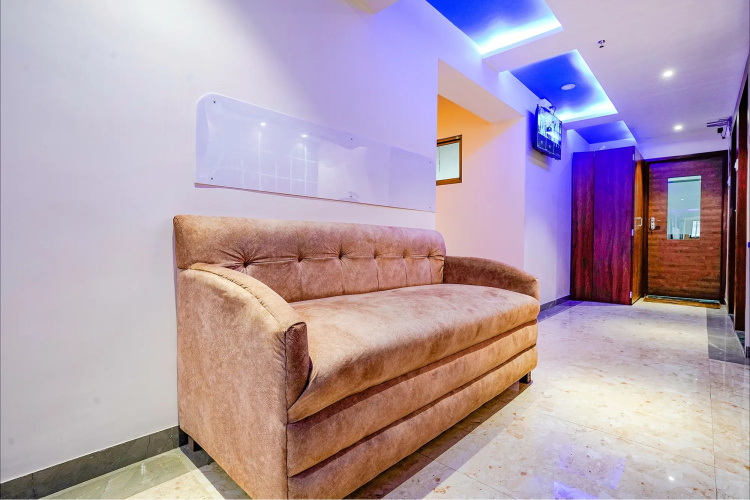 FabHotel Saineel I