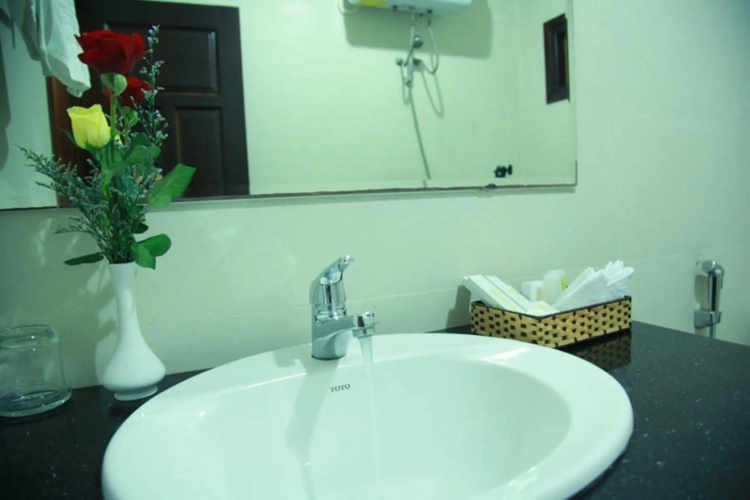 Vuon Hong Hotel