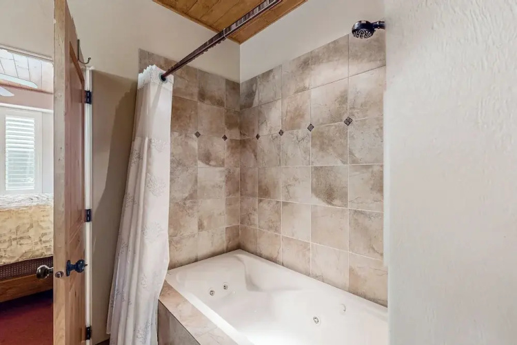 Steps to Brian Head Resort: Ski Home w/ Games