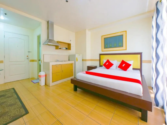 OYO 769 Poblacion Suites Polaris