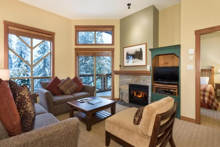 3 Bedrooms Cottage