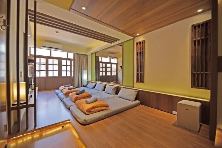 Standard Quadruple Family room