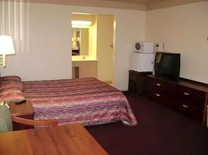 Tiffin Motel