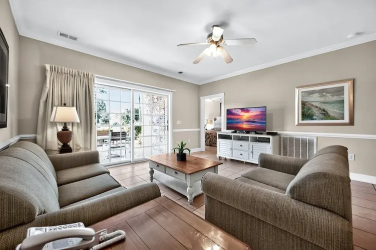 Magnolia Pointe Luster Leaf 4809-102