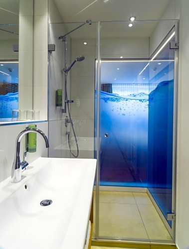 Economy Double Basement room
