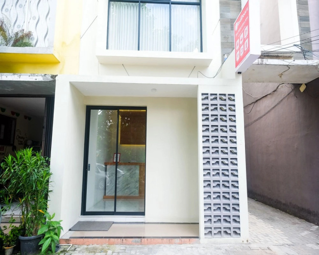 Reddoorz Near Ambarrukmo Area - 日惹市