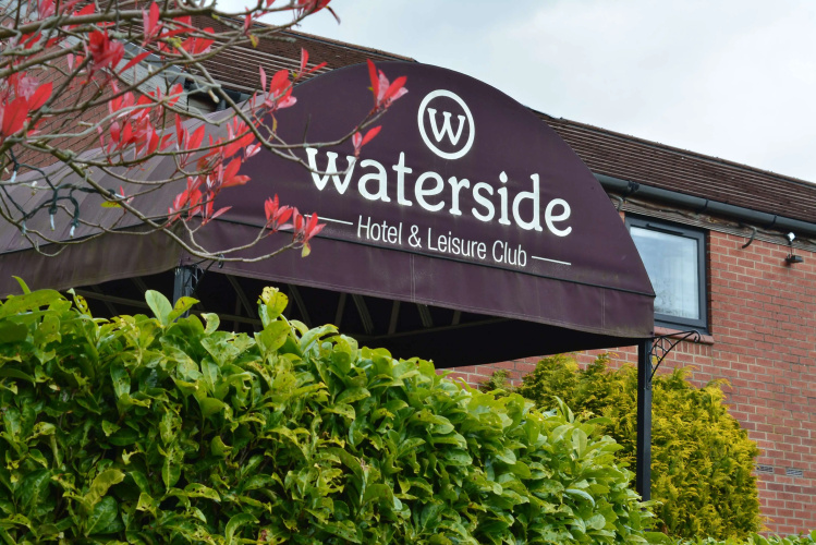 Waterside Hotel & Leisure Club