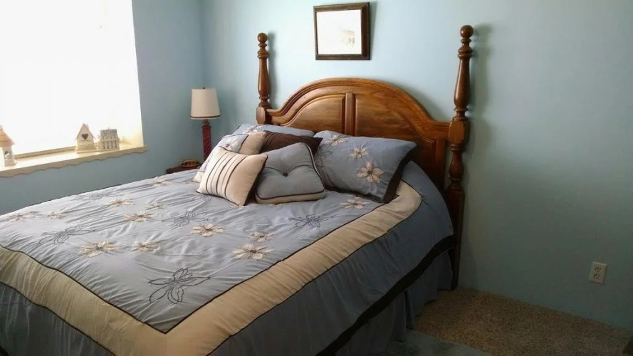 Lazy Inn Bed and Breakfast