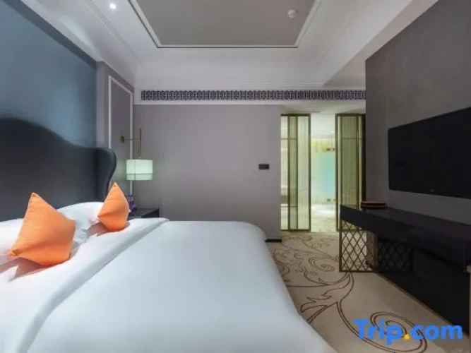 Deluxe Double Suite