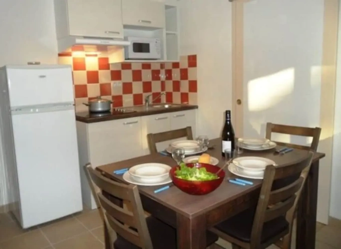 Apartment with balcony