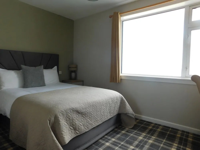Cullen Bay Hotel