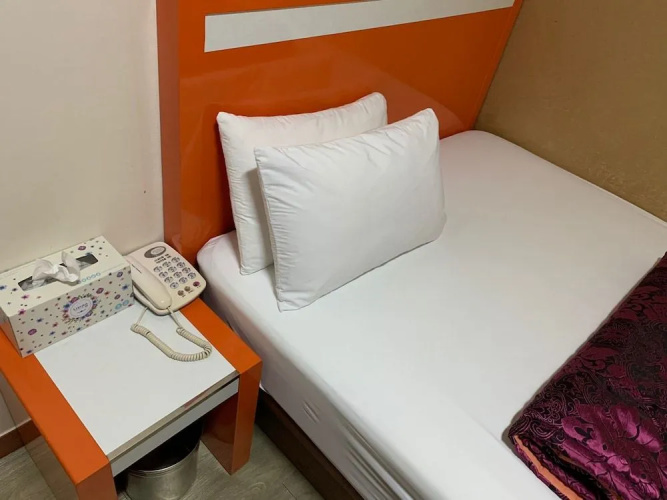 Alma Hotel