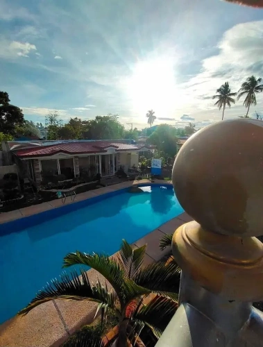2 Bedrooms Standard Family room with balcony and with pool view