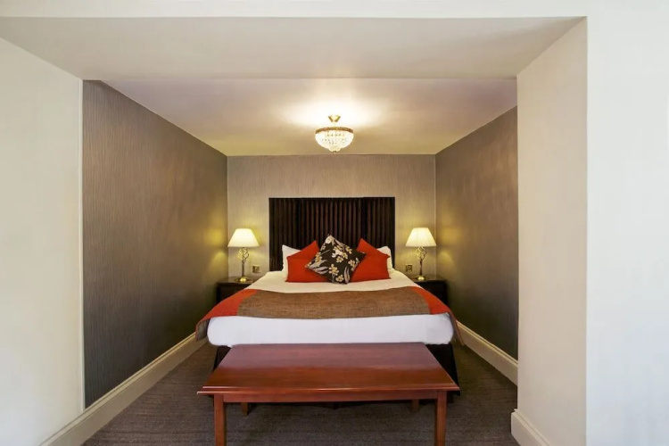 Luttrell Arms Hotel