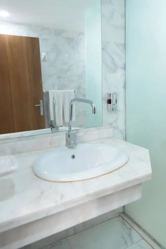 Hostmark aqua vista