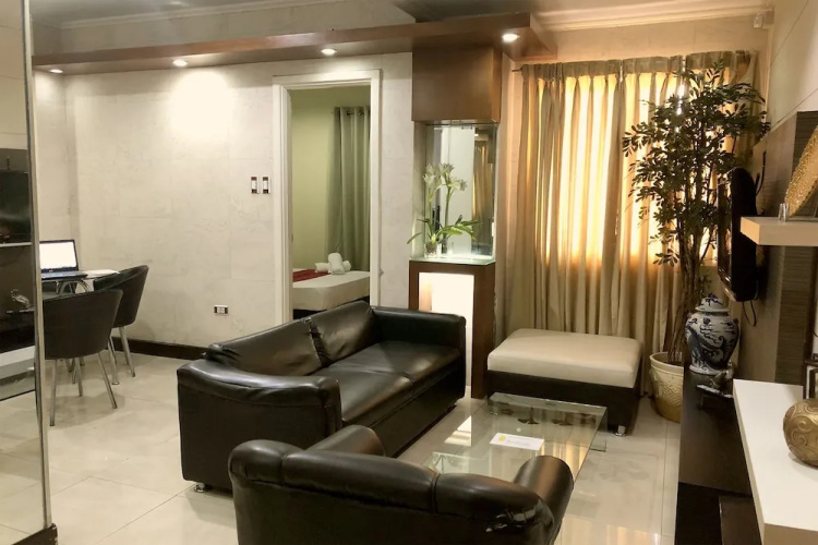 OYO 506 153 Executive Suites