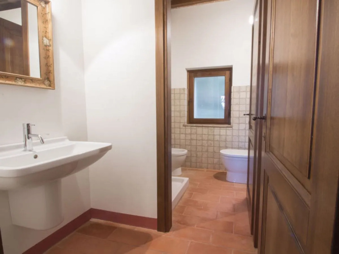 Borgo Monticelli 15489