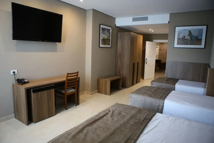 Economy Quadruple room