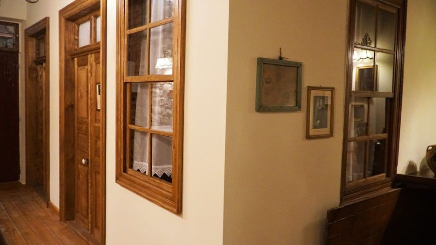 Urla Taş Konak Otel