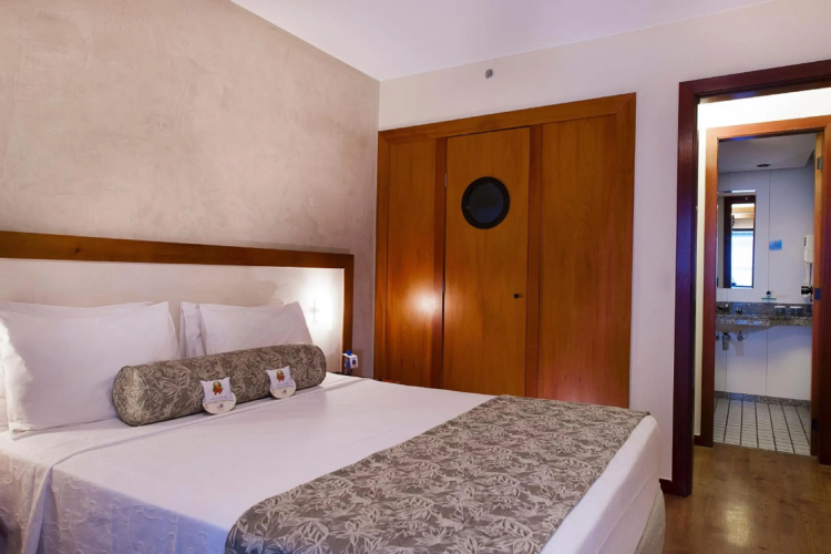 Metropolitan Hotel by Atlantica