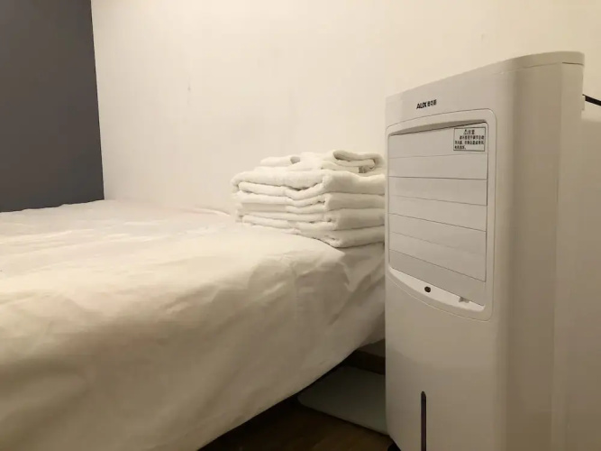 Henry's Apartment- Executive 717