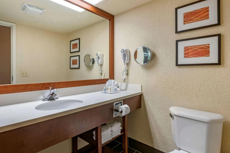 Comfort Suites Miami - Kendall photo 10