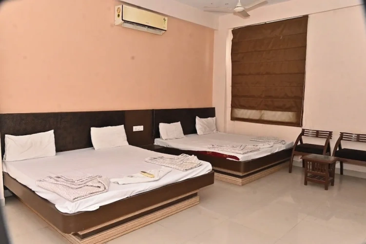 Deluxe Quadruple room