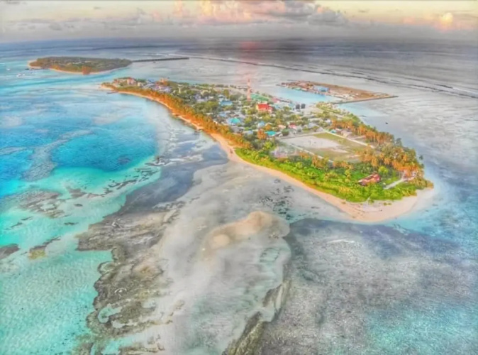 Crystal Dhiffushi