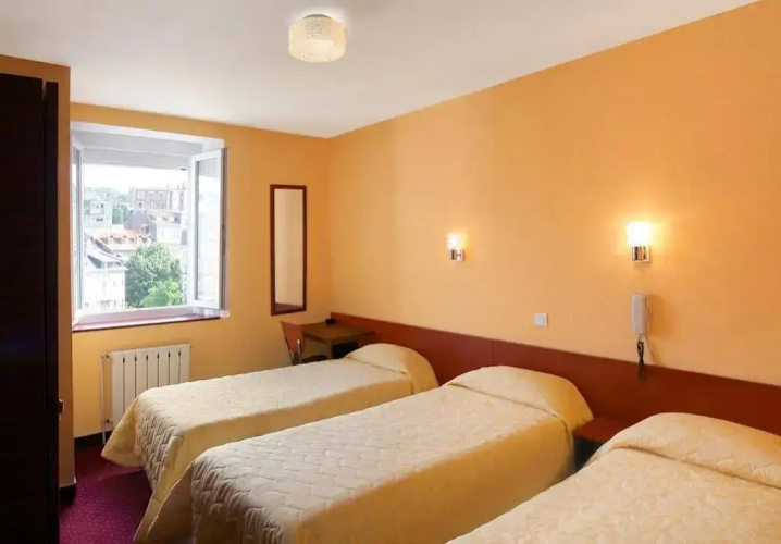 Hotel Montfort