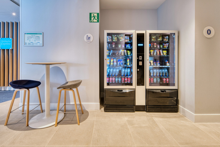 Holiday Inn Express Madrid Airport photo 18
