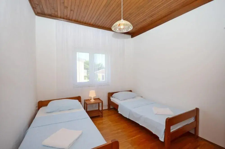 Apartment Dayspring