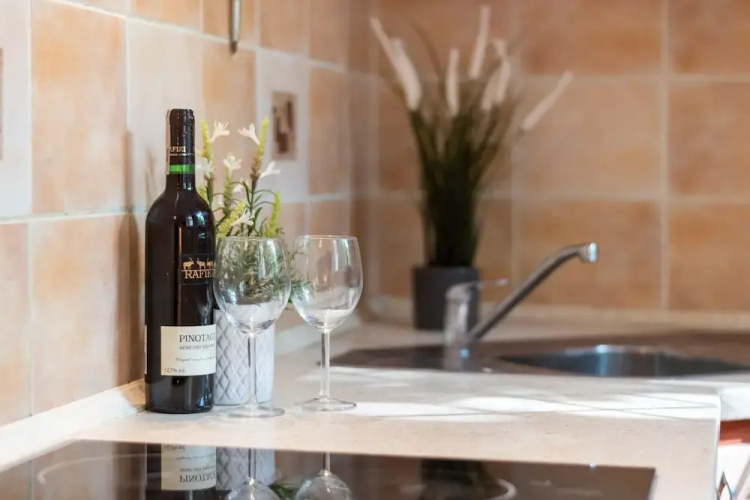 Studio Warsaw Wilcza by Renters