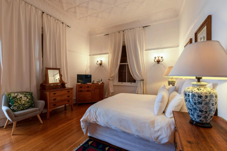 Esperanza Guest House