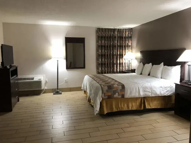 Sun Coast Inn