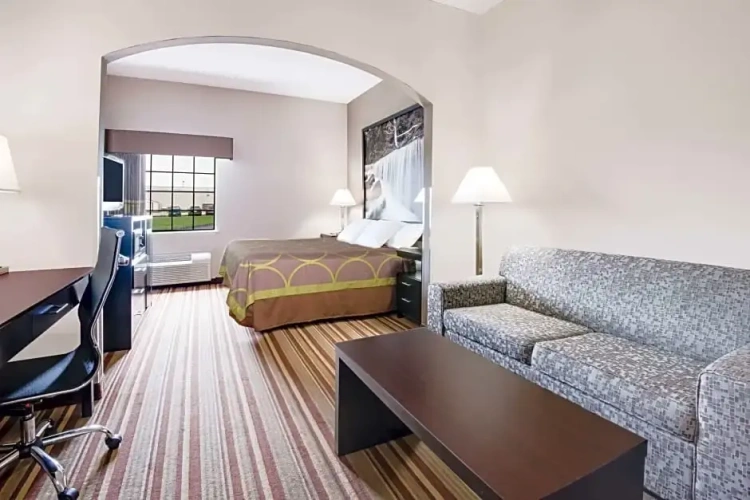 Deluxe Double Suite