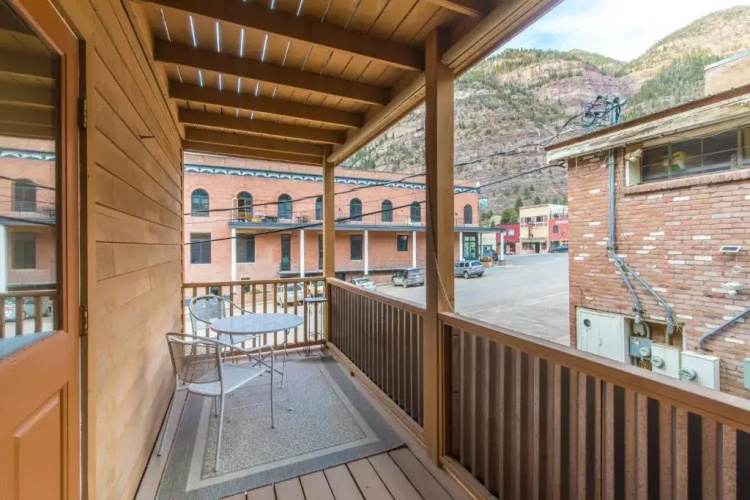 225 6th Avenue Unit 3