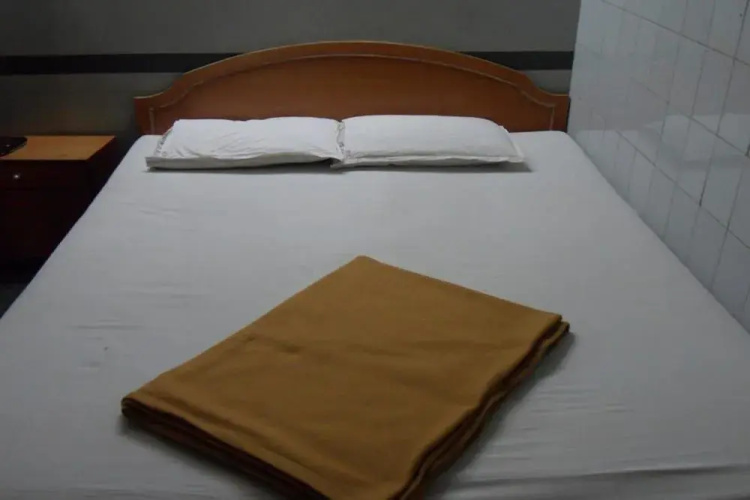 Hotel Sahyadhri