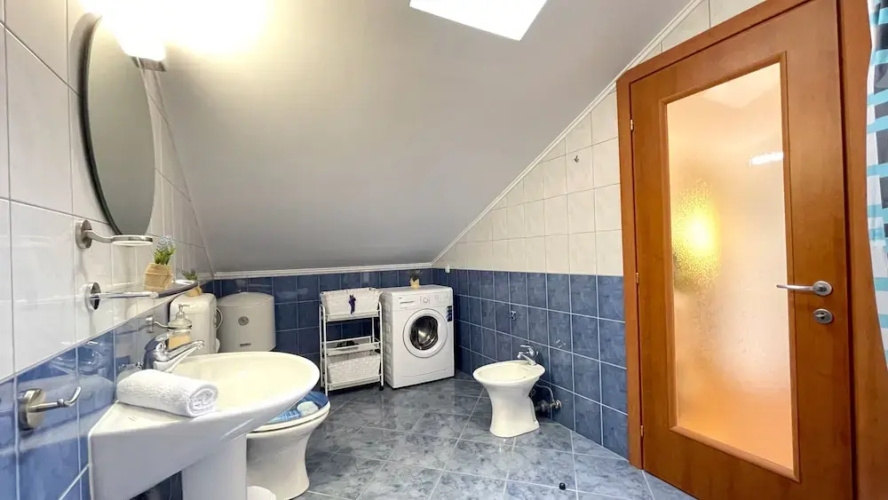 Aparment More