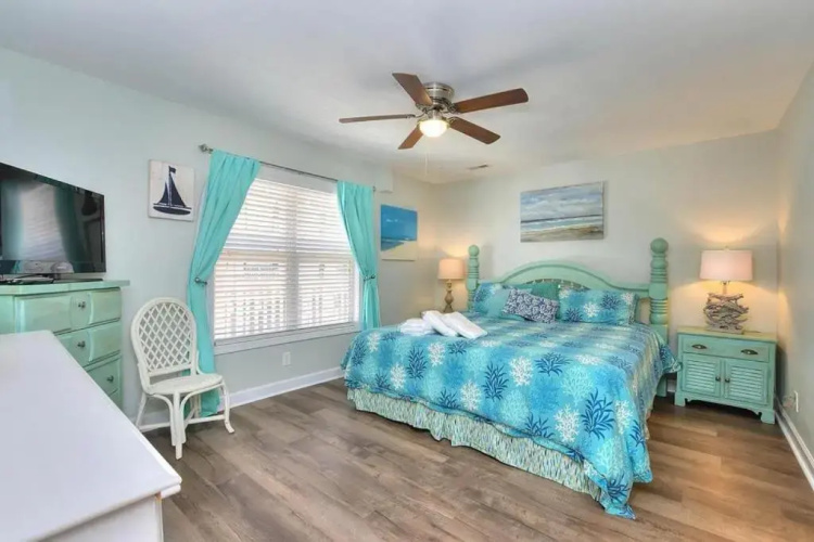 Ocean Walk 8103-Aqua Escape