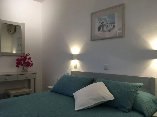 Stefano Apartments