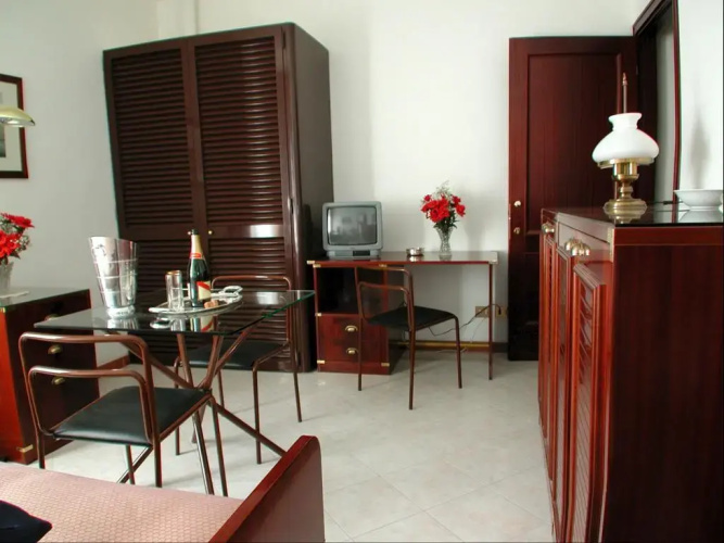 Vatican Suites Hotel & Residence