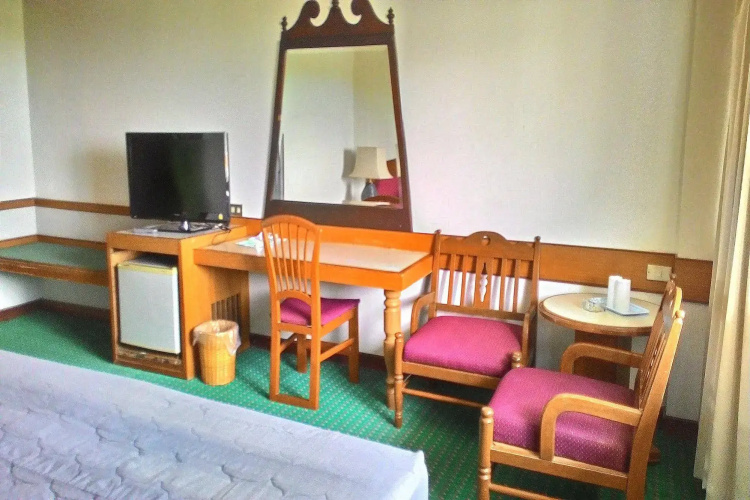 Siam Thani Hotel