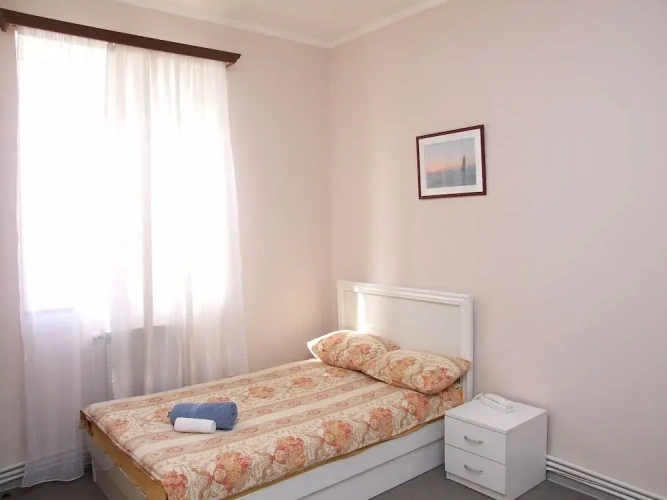 Standard Triple room with view